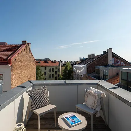 Dinbnb Apartments Gruenerlokka I Penthouse With Private Rooftop I 2 Bedrooms & 1 Bathroom Oslo Exterior photo