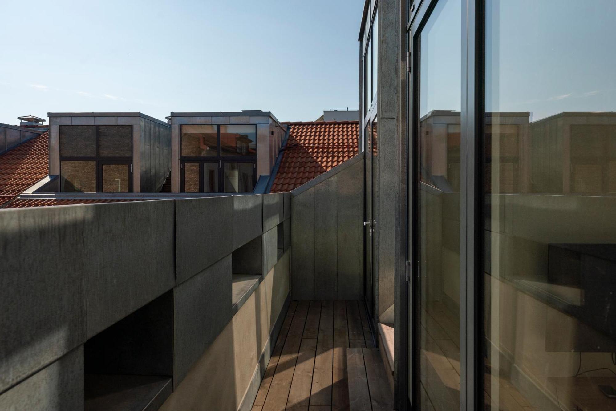 Dinbnb Gruenerlokka I Penthouse With Private Rooftop I 2 Bedrooms & 1 Bathroom Lägenhet *